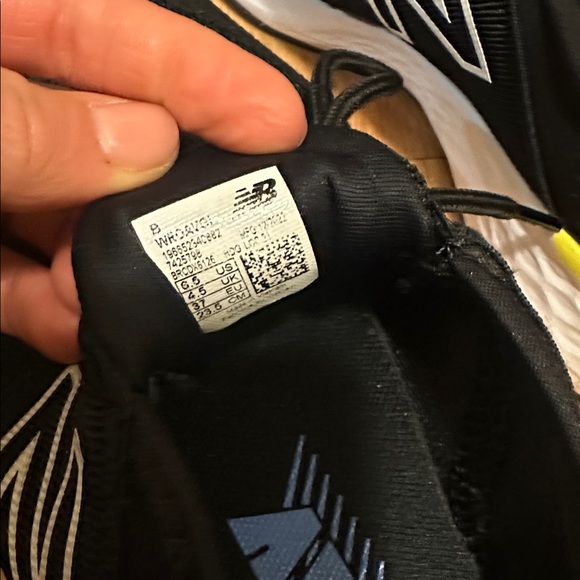 NEW BALANCE 6.5 women - Picture 3 of 3